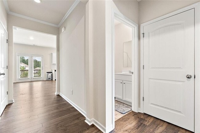 Photo - 594 Sweet Bay Ln