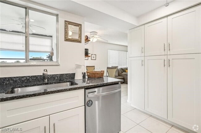Building Photo - 3655 Boca Ciega Dr Unit 202 Rental