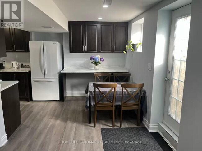 Photo - 794 Biggar Heights