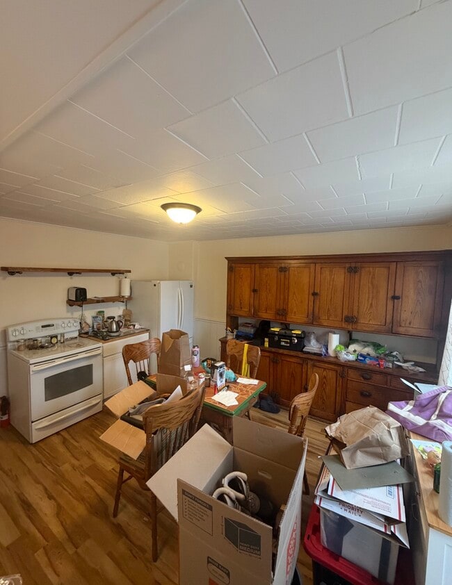 Photo - 52 Everett St