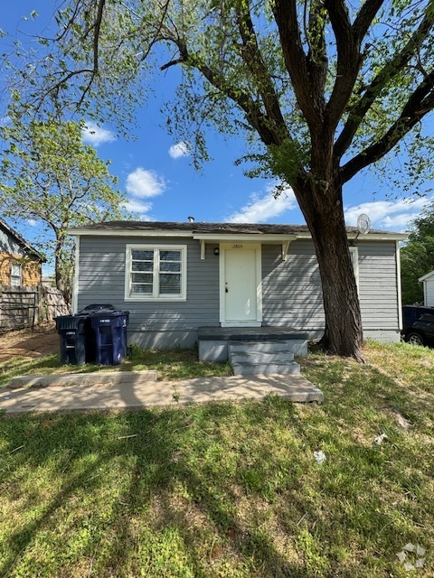 Building Photo - 12805 NE 37th St Rental