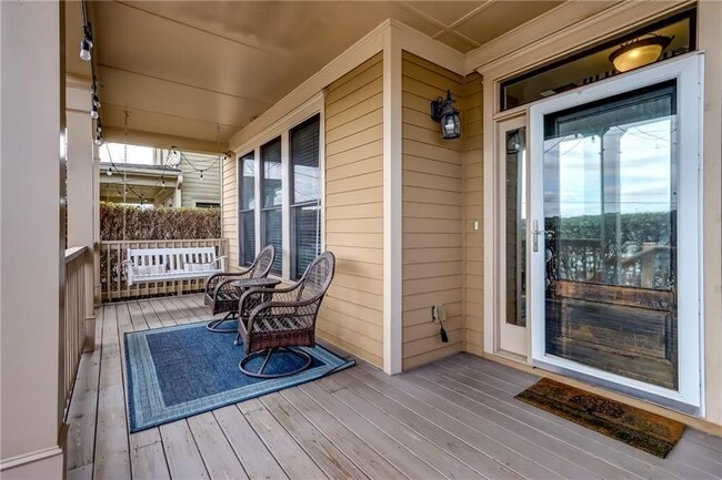 Photo - 345 Chastain St SE