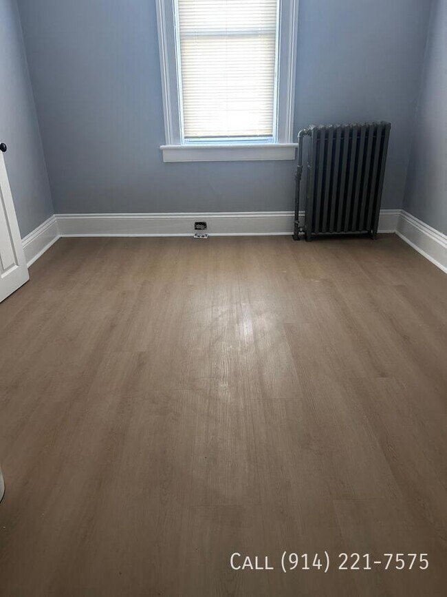 Photo - 51 S High St Unit B Duplex