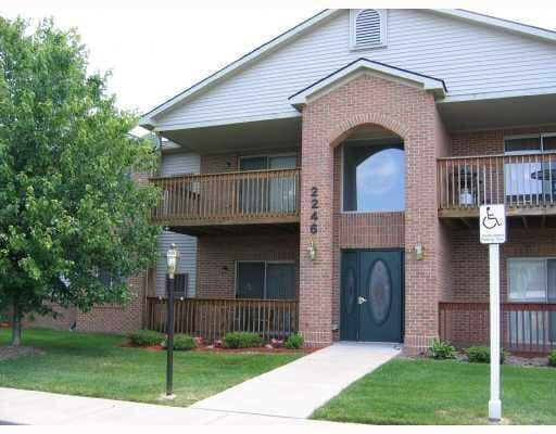 Building Photo - 2246 Touchdown Ct Unit 2