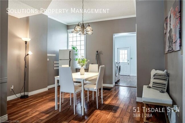 Photo - Beautiful Spacious Family Home