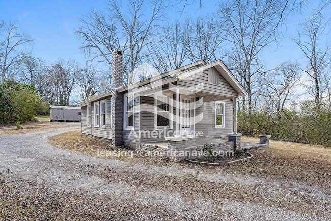 Photo - 917 School Terrace