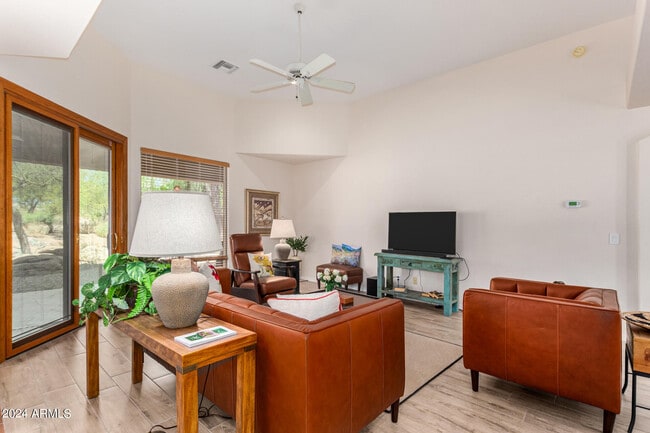 Photo - 27422 N Montana Dr