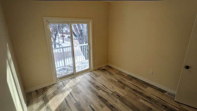 717-717 Jessie Ave Unit 3