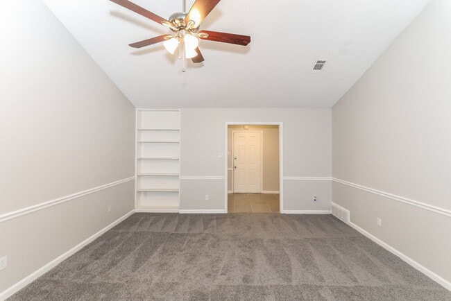 Photo - 2969 Forest Edge Dr