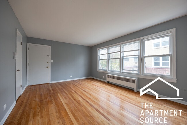 Photo - 6719 N California Ave Unit 1W