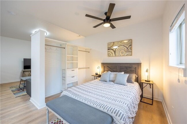 Photo - 302 SW 6th St Unit 22