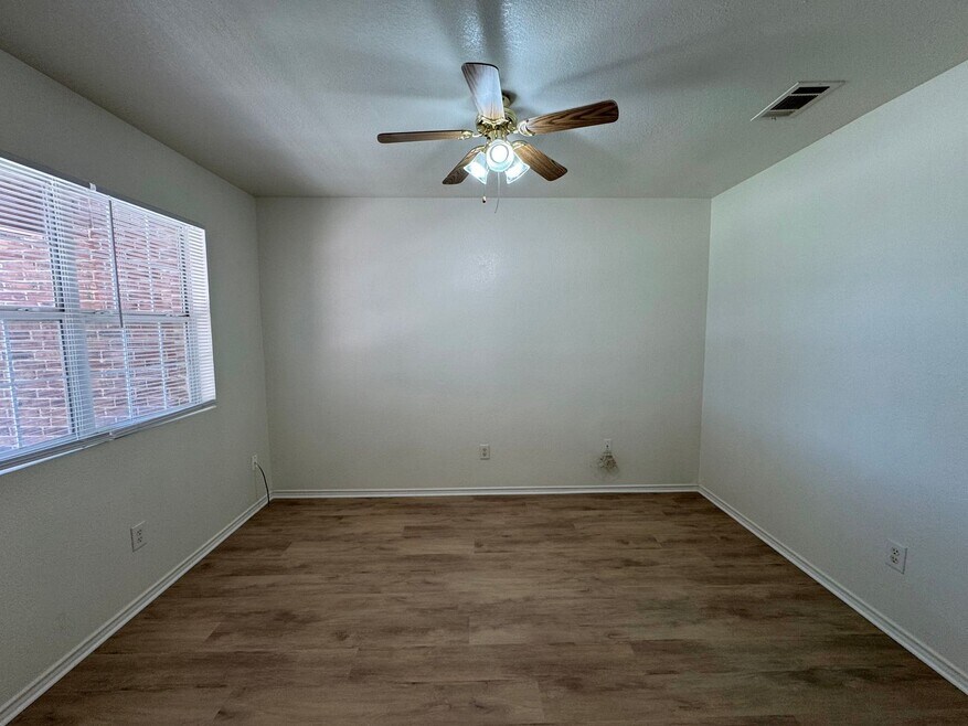 4600 Greyhound Dr