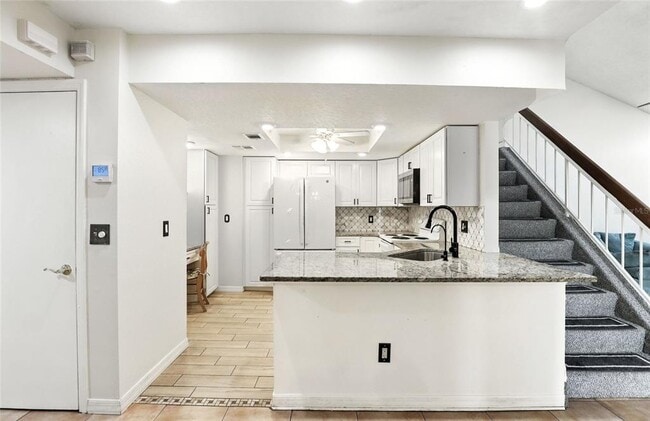 Photo - 149 Northshore Cir