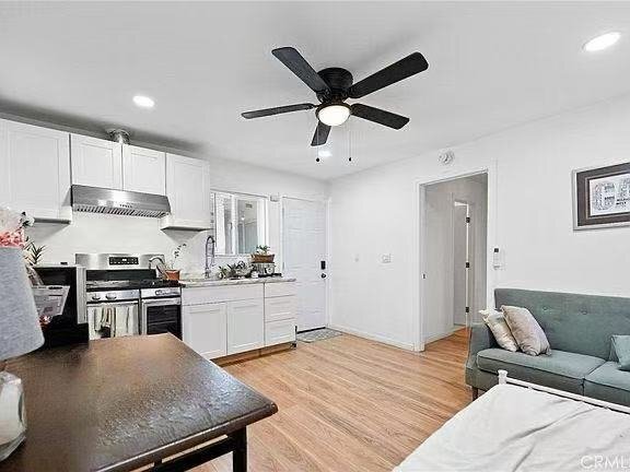 Photo - 15221 Willard St Unit 15221 WILLARD ST.