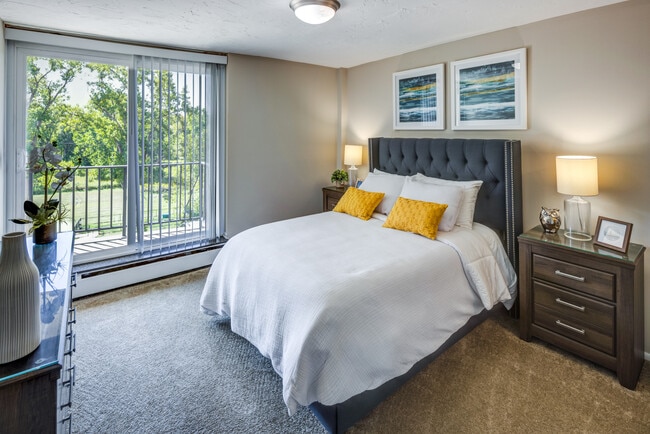 Solon Club Apartment Homes