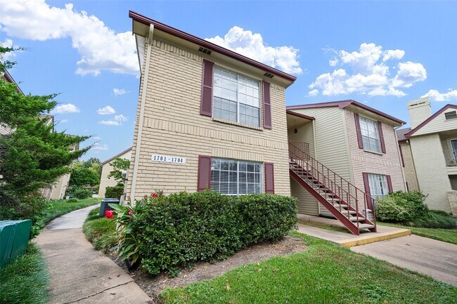 Photo - 2120 El Paseo St Unit True