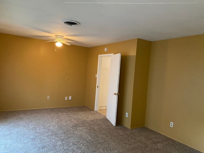 Photo - Freshly Renovated 3 Bedroom Home for Lease in North Shreveport