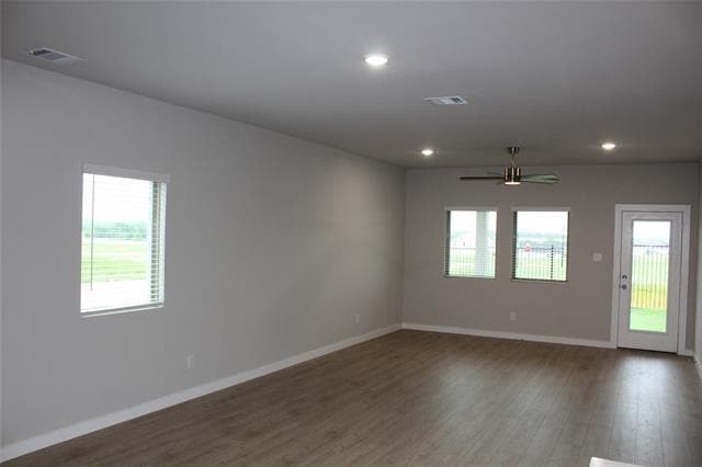 Photo - 144 Millwood Rd