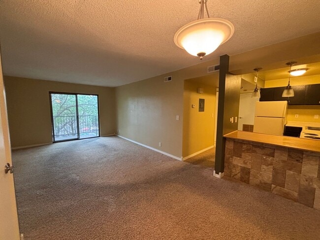 Photo - 2 Bedroom 1 Bathroom Apartment