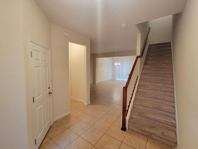 Photo - 9571 Silver Buttonwood St
