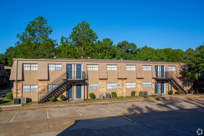 South Pointe Apartments