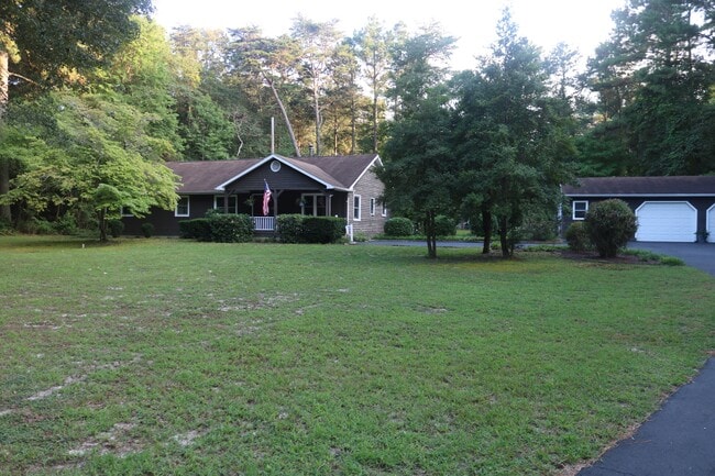 Photo - 25049 Ocean Gateway