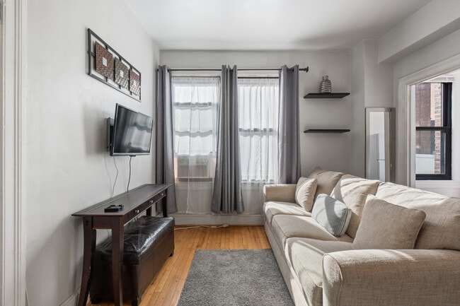 Photo - 1101 L St NW Unit 308