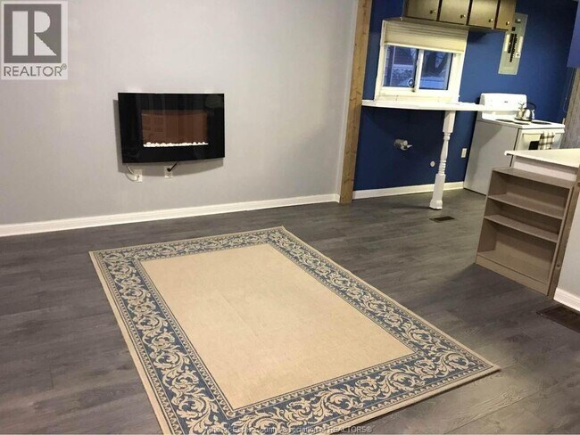 Photo - 1423 Aubin Rd