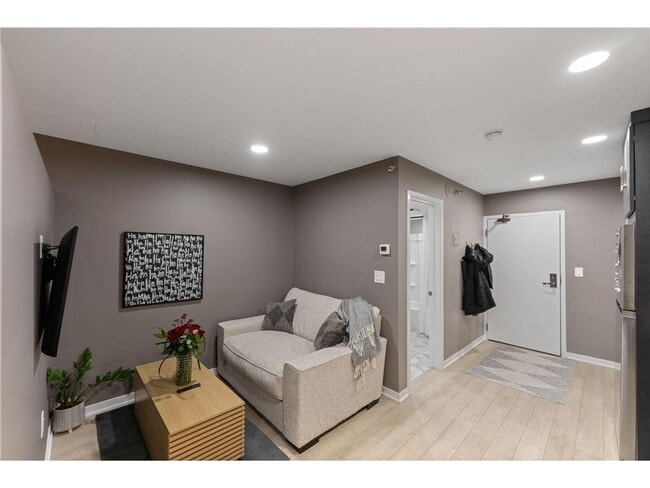 Photo - 20 NE 2nd St Unit P403