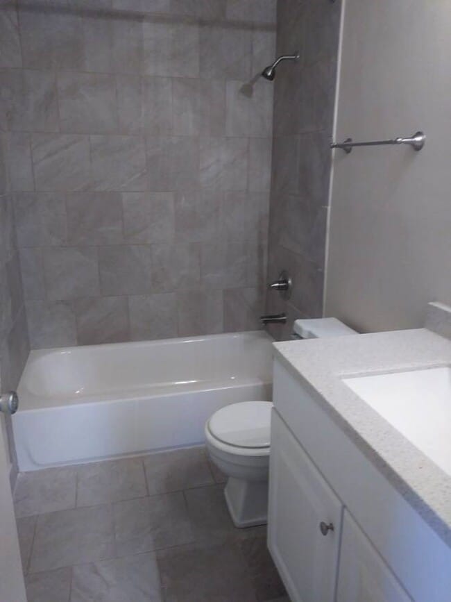 Locust Grove Apartments