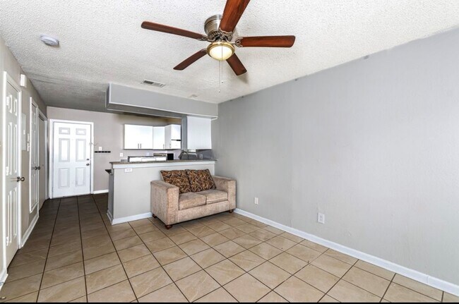 Photo - 4927 Miller Ave Casa