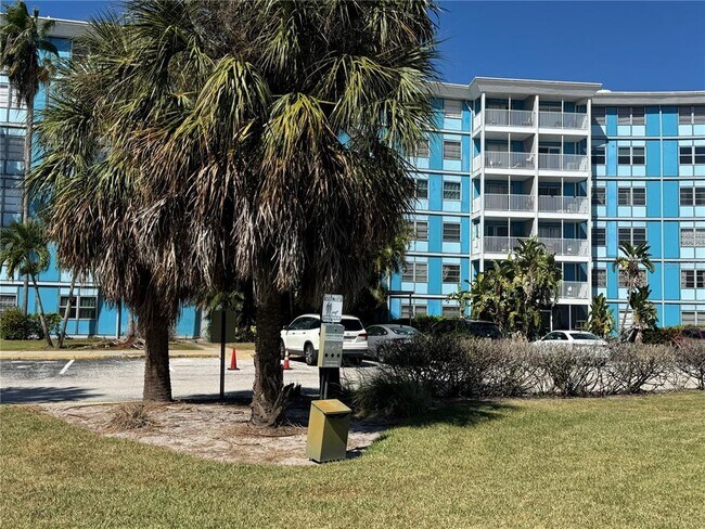 3315 58th Ave S Unit 201