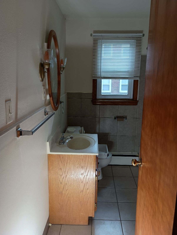 Photo - 4250 E Allen St Unidad 2