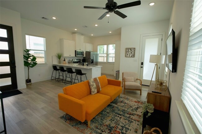 Photo - 8703 Wileyvale Rd