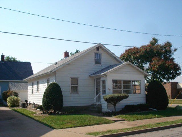 Building Photo - 204 19th Ave