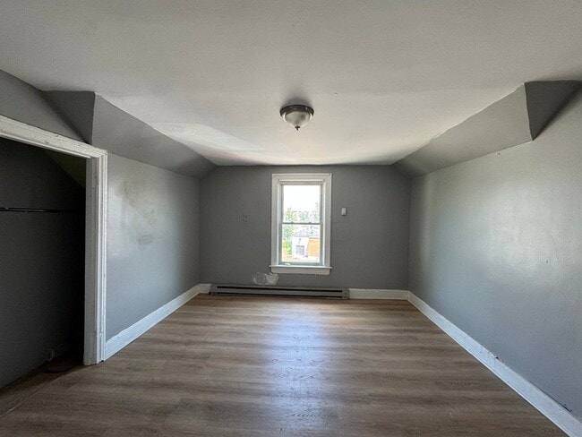508 Chalkstone Ave Unit 3