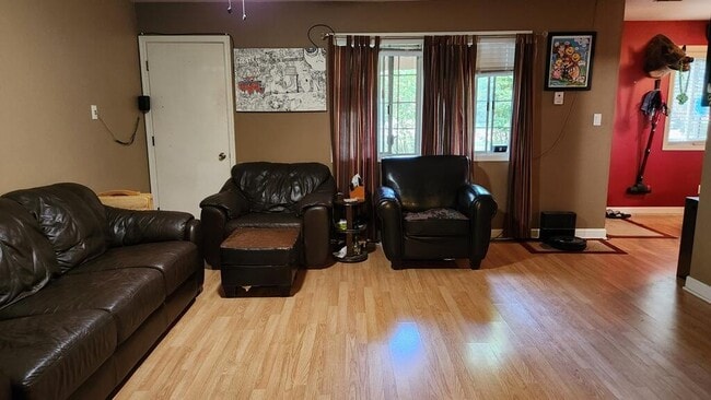 Photo - 1737 Parknoll Ln