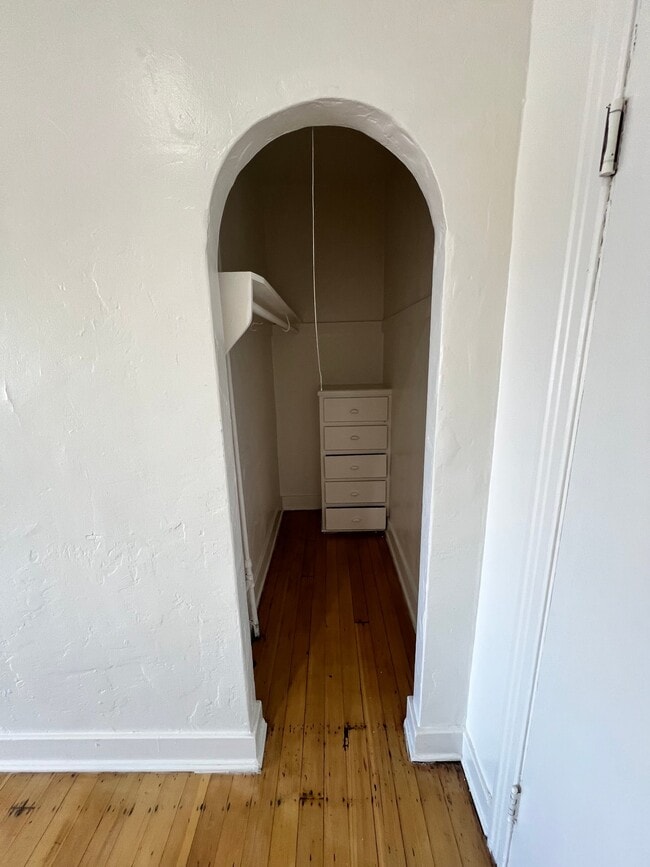 Photo - 1740 Winona Blvd Unit 304