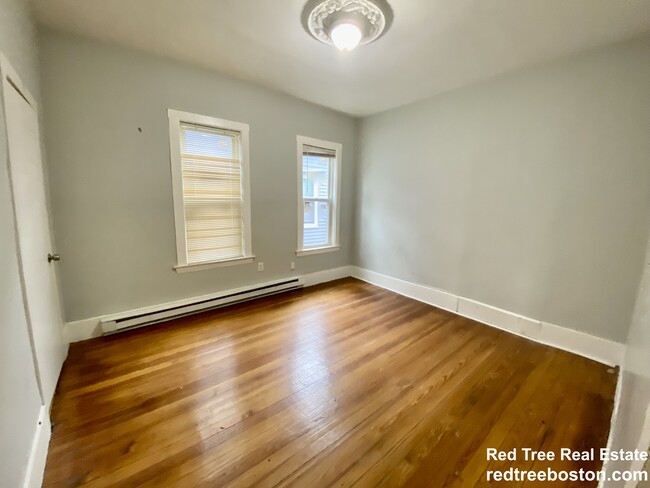 Photo - 3140 Washington St Apartments Unit 3