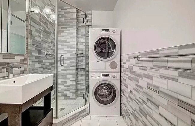 564 Hudson St Unidad 4