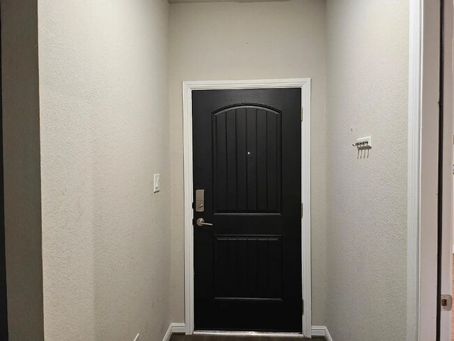 Photo - 7811 Tindarey Maple Trace