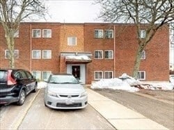 Building Photo - 97 Colonel Bell Dr Unit 8