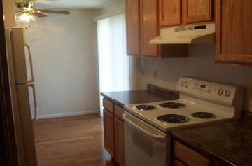 Kitchen - Juniper Hills