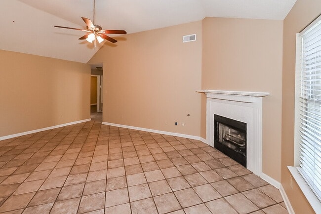 Photo - 6926 Ginwood Cove