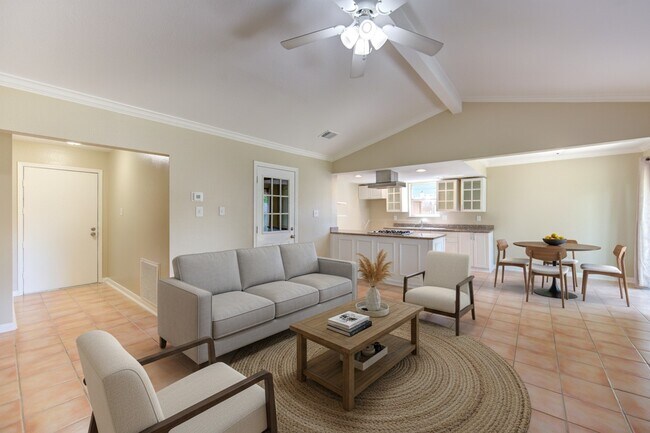 Photo - 3702 Royal Manor Dr