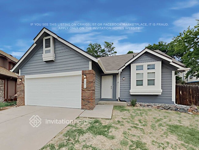Building Photo - 10277 Dusk Way Rental