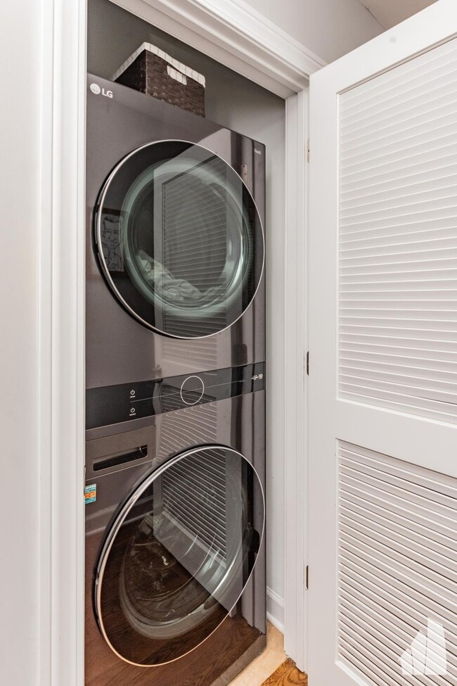 Photo - 3 bedroom in Chicago IL 60622 Unit 3