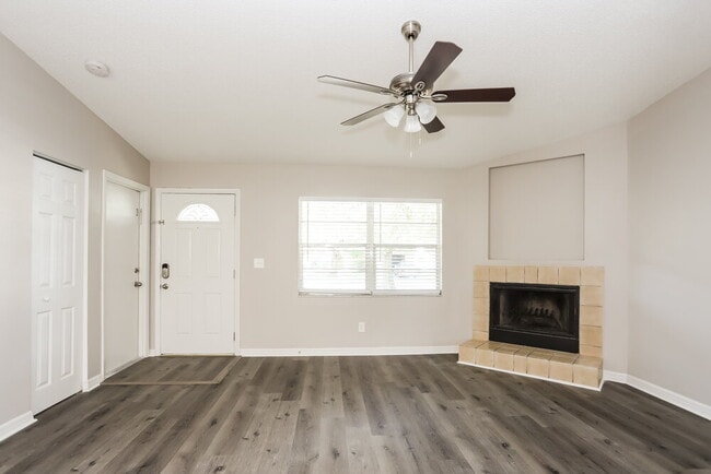 Photo - 11337 Blackbark Dr