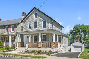Photo - 293 1st St