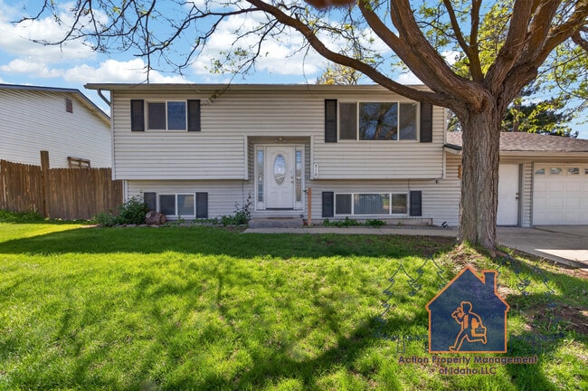 Building Photo - 510 Elmwood Dr